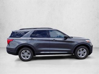 Used 2020 Ford Explorer XLT AWD/4WD video 4