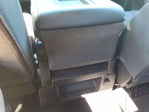 Used 2019 Chevrolet Silverado 1500 LT AWD/4WD image 18