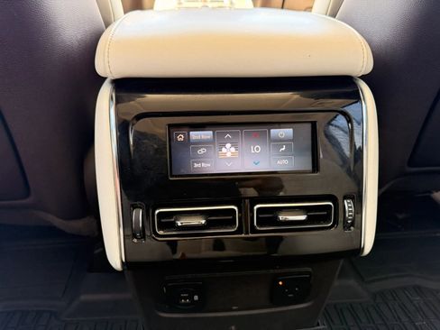 Used 2022 Lincoln Aviator Black Label w/ Dynamic Handling Package AWD/4WD image 41