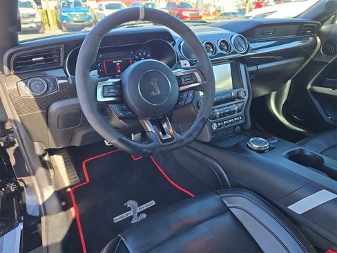 Used 2020 Ford Mustang Shelby GT500 w/ Technology Package image 9
