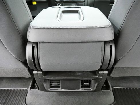 Used 2021 Chevrolet Silverado 1500 Custom Trail Boss image 21