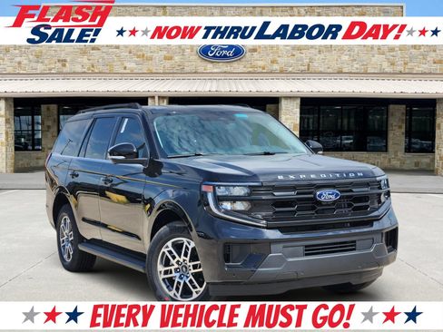 New 2026 Ford Expedition Active RWD image 1