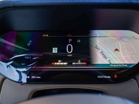 New 2026 Land Rover Range Rover SE image 25