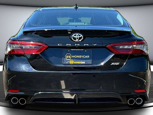 Used 2024 Toyota Camry XSE FWD image 5