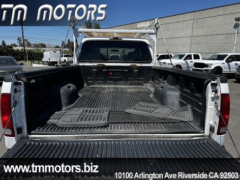 Used 2005 Ford F350 XLT AWD/4WD image 20
