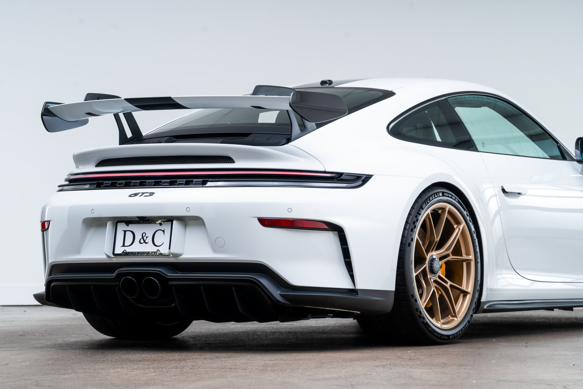 Used 2026 Porsche 911 GT3 RWD image 17