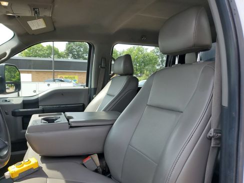 Used 2019 Ford F550 4x4 Crew Cab Super Duty image 11