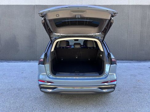 Used 2026 Lincoln Nautilus Reserve w/ Jet Appearance Package AWD/4WD image 17