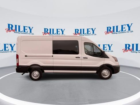 New 2026 Ford Transit 250 148 Medium Roof Extended AWD image 9