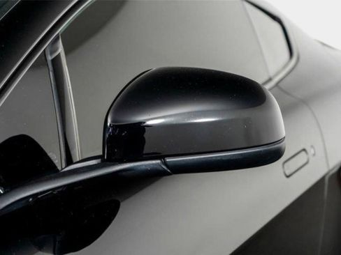 Used 2015 Aston Martin V8 Vantage GT RWD image 26