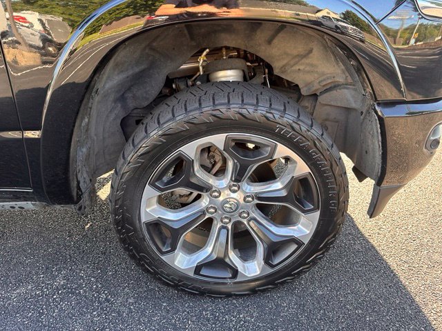 Used 2023 RAM 1500 Limited AWD/4WD image 12