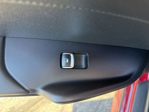 Used 2024 Kia K5 GT-Line image 38