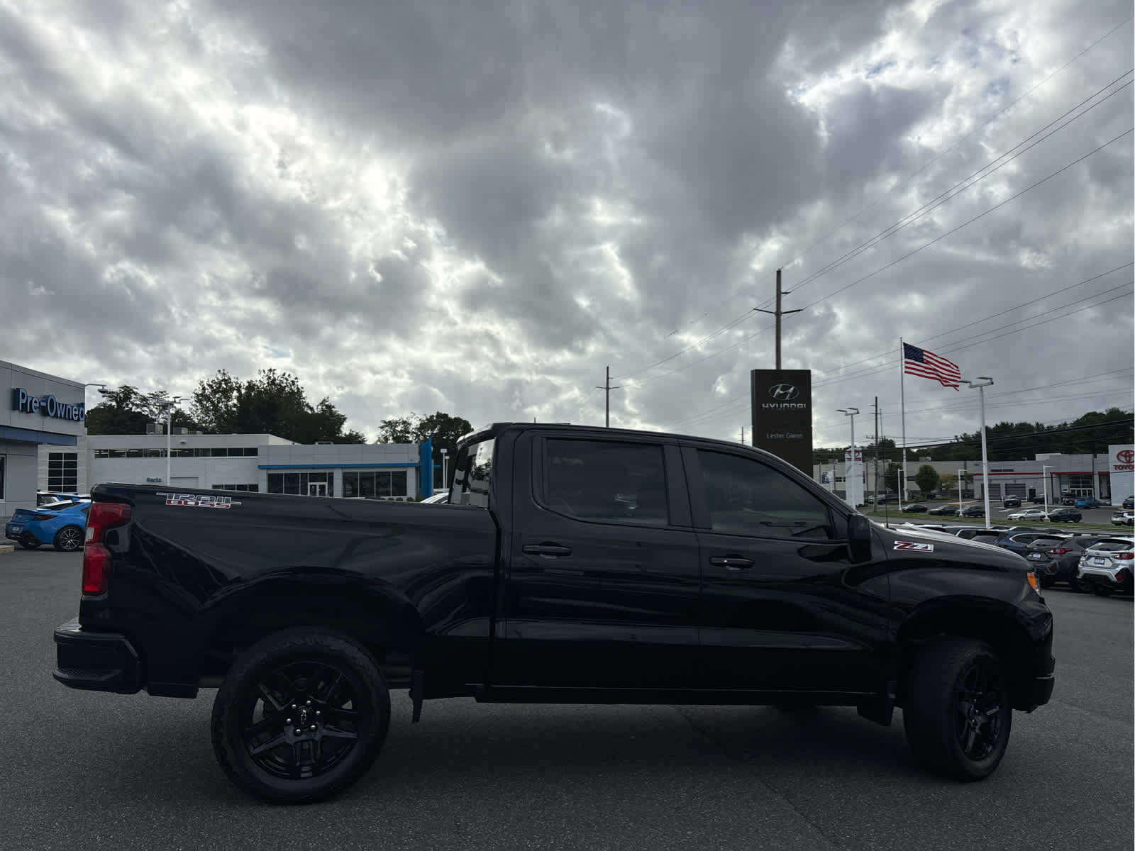 Certified 2025 Chevrolet Silverado 1500 LT Trail Boss w/ LT Trail Boss Premium Package AWD/4WD image 3