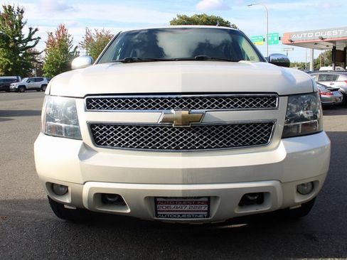 Used 2011 Chevrolet Suburban LTZ image 8