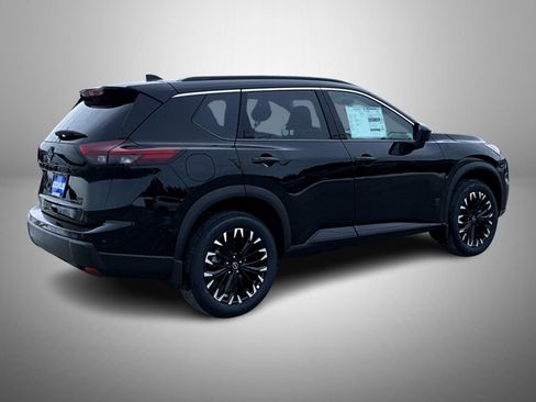 New 2026 Nissan Rogue Dark Armor image 5