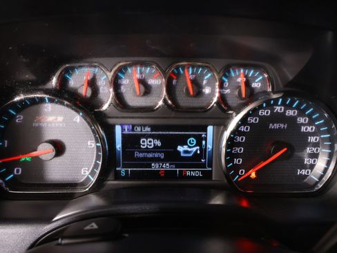 Used 2018 Chevrolet Silverado 1500 LT w/ Texas Edition image 4