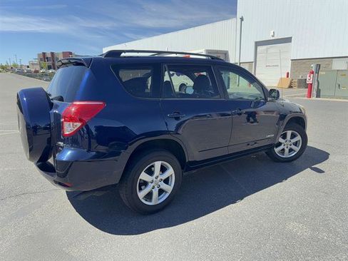 Used 2007 Toyota RAV4 Limited AWD/4WD image 2