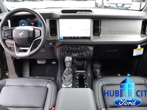 New 2026 Ford Bronco Outer Banks AWD/4WD image 12