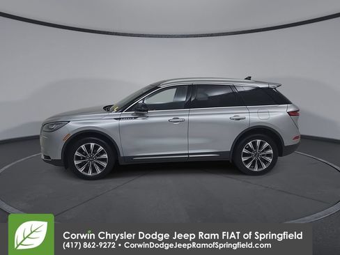Used 2022 Lincoln Corsair Reserve w/ Equipment Group 201A AWD/4WD image 9