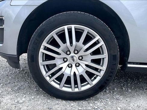 Used 2024 Ford Expedition Max Limited image 8