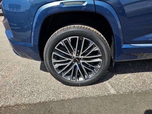 New 2026 GMC Terrain Denali AWD/4WD image 30