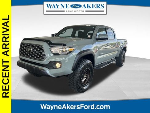 Used 2023 Toyota Tacoma TRD Off-Road image 1