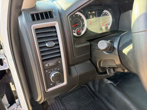 Used 2021 RAM 1500 Tradesman RWD image 23
