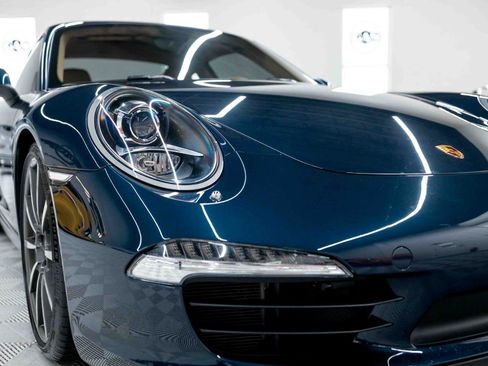 Used 2012 Porsche 911 Carrera S RWD image 14