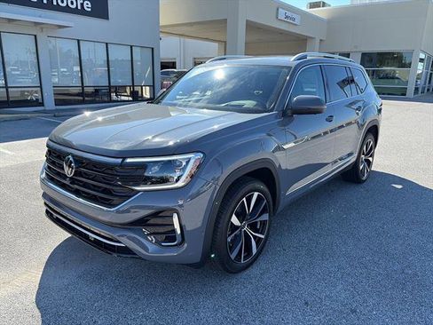 New 2026 Volkswagen Atlas SEL Premium R-Line AWD/4WD image 3