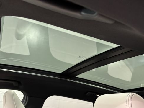 New 2027 BMW X1 xDrive28i AWD/4WD image 14