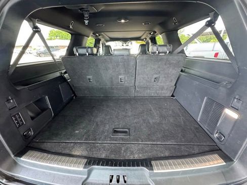 Used 2023 Lincoln Navigator L Reserve image 9