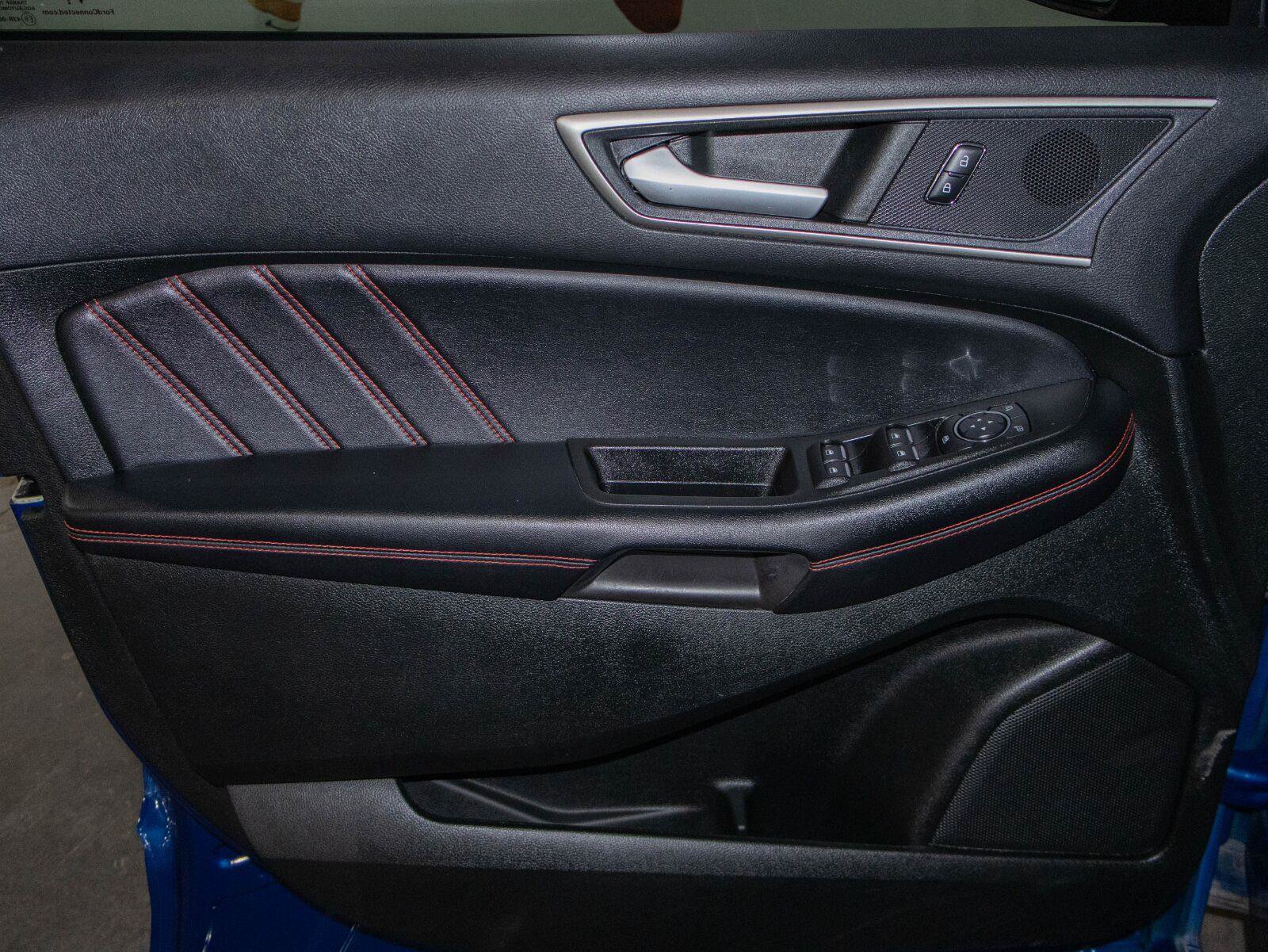 Used 2022 Ford Edge ST-Line AWD/4WD image 10