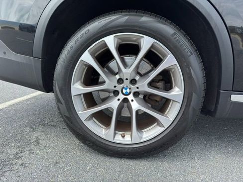 Used 2021 BMW X5 xDrive40i w/ Premium Package AWD/4WD image 25