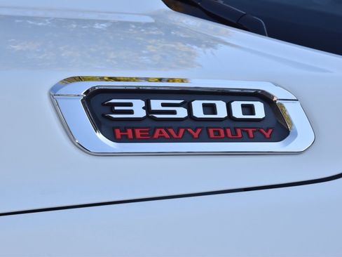 Used 2024 RAM 3500 Tradesman w/ Chrome Appearance Group image 36