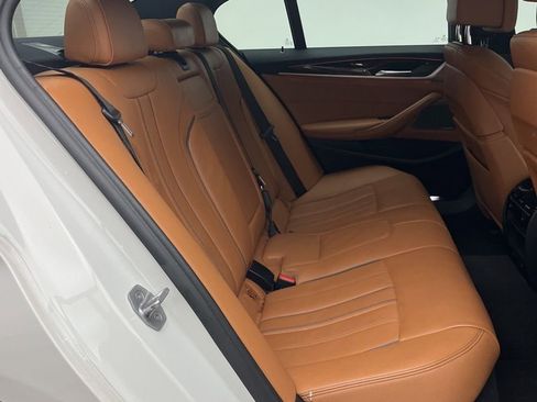 Used 2018 BMW M550i xDrive AWD/4WD image 12