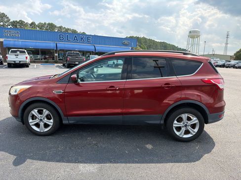 Used 2015 Ford Escape SE w/ Equipment Group 201A FWD image 6