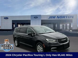 Used 2024 Chrysler Pacifica Touring-L FWD 360° Tour