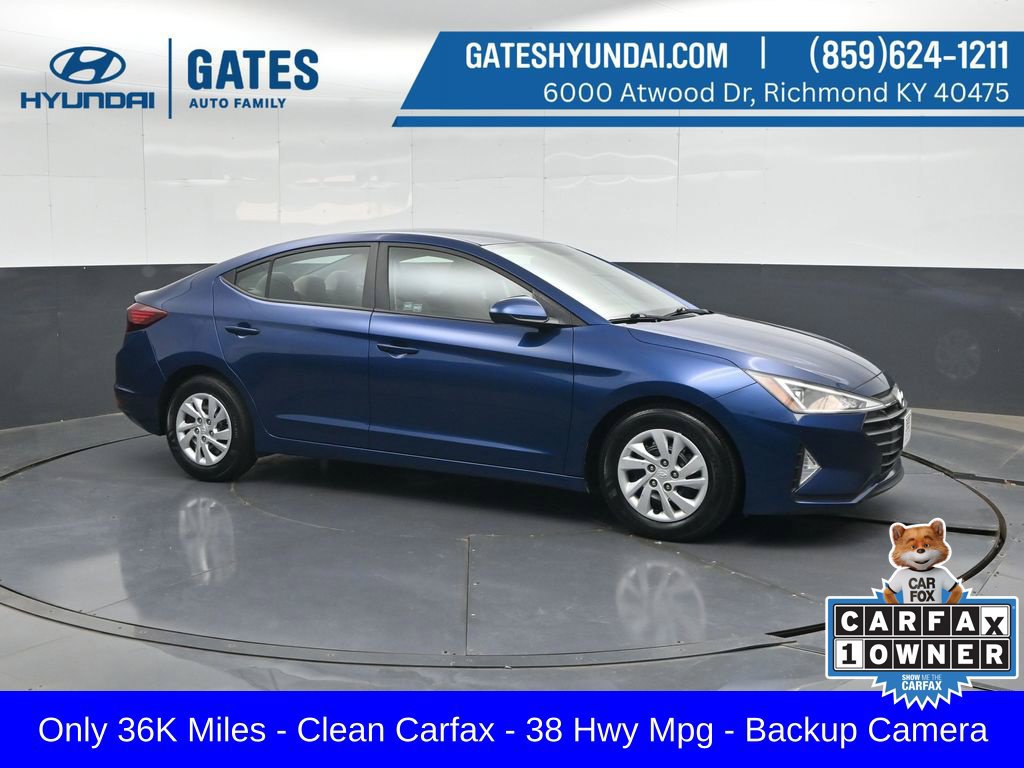 Used 2019 Hyundai Elantra SE FWD image 1