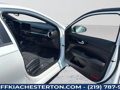 Used 2023 Kia Forte GT-Line FWD image 23