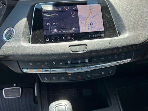 Used 2019 Cadillac XT4 Sport AWD/4WD image 23
