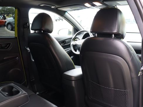 Used 2019 Hyundai Kona Limited AWD/4WD image 28