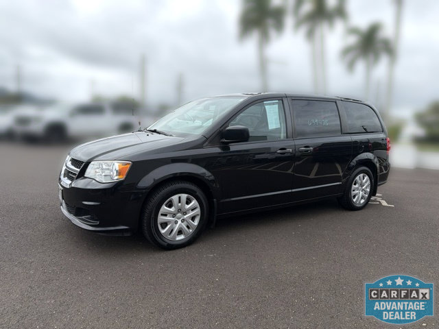 Used 2019 Dodge Grand Caravan SE w/ UConnect Hands-Free Group FWD image 3