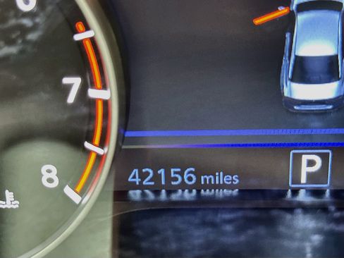 Used 2024 Nissan Altima 2.5 SR FWD image 18