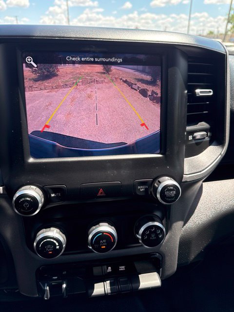 Used 2020 RAM 2500 Tradesman w/ Chrome Appearance Group RWD image 9