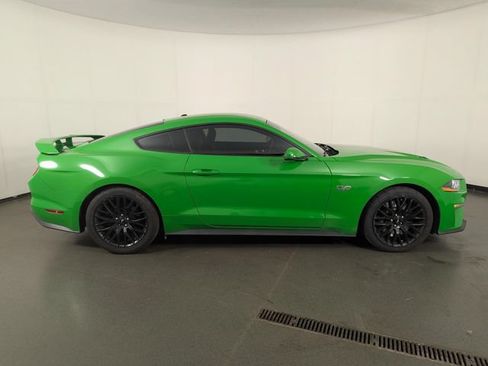Used 2019 Ford Mustang GT Premium w/ GT Performance Package RWD image 8