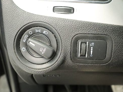 Used 2017 Dodge Journey SXT w/ Comfort/Convenience Group AWD/4WD image 27