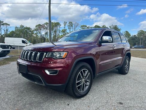 Used 2017 Jeep Grand Cherokee Limited image 1