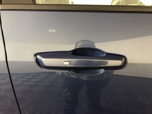 New 2026 Chevrolet Traverse LT w/ Driver Confidence Package image 30