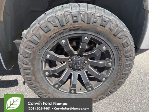 Used 2018 RAM 1500 Laramie w/ Convenience Group image 11