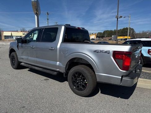 New 2026 Ford F150 XLT w/ Equipment Group 302A MID image 8